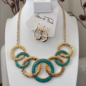 Laura Ford Choker Turquoise & hammered gold tone circle cutout,earring set